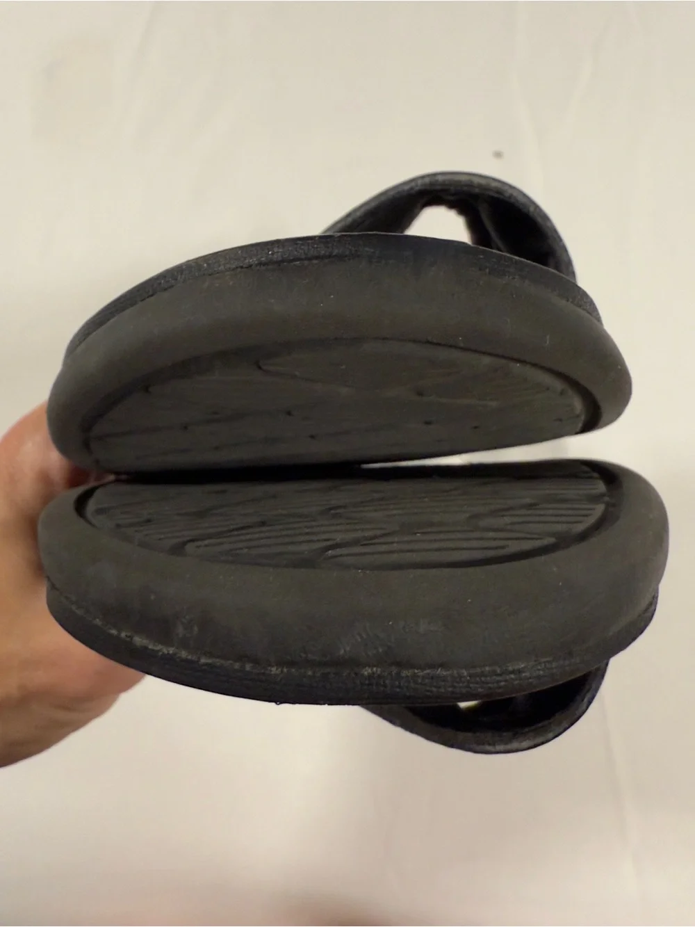 Adidas Adilette Comfort Black Slides Sandals Men’s 8 Women’s 9